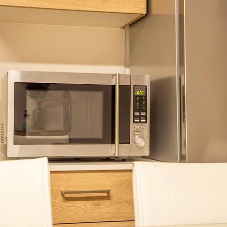 Spacious, Modern 3 Bedroom Apartment - Сент-Полс-Бей Экстерьер фото