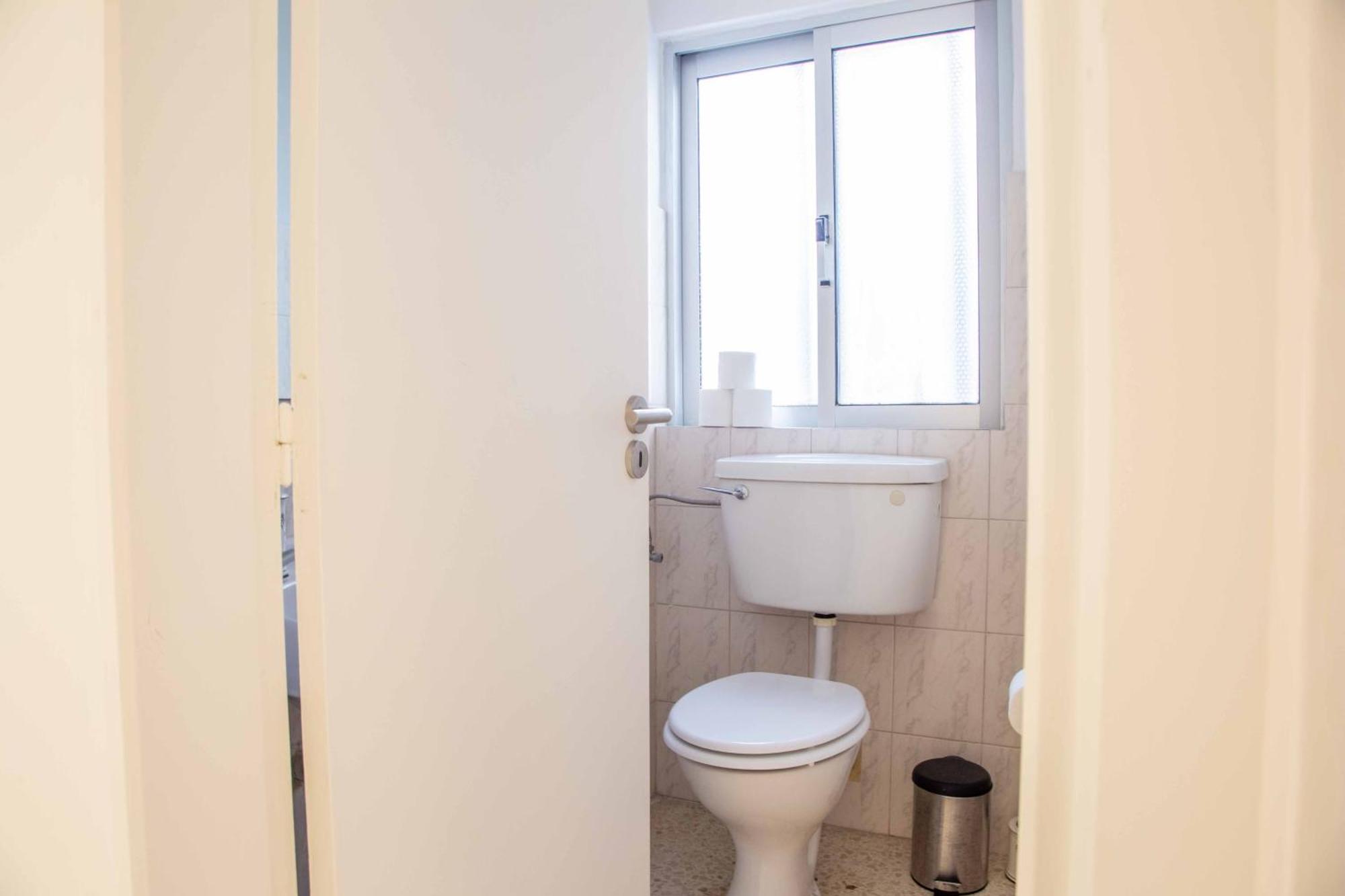 Spacious, Modern 3 Bedroom Apartment - Сент-Полс-Бей Экстерьер фото
